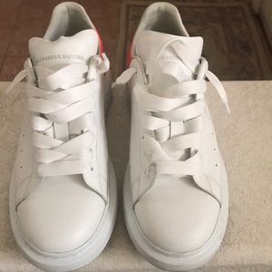 Alexander McQueen Oversized Heel